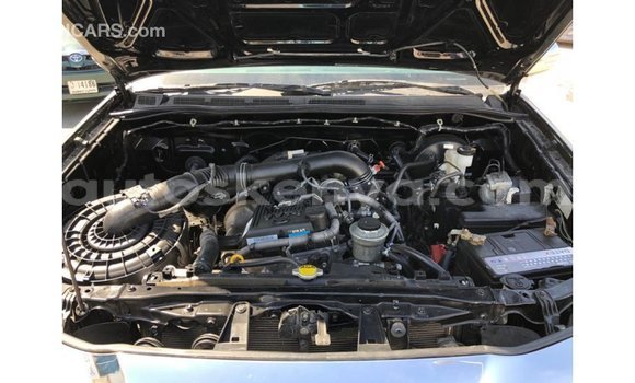 Nunua Imported Toyota Fortuner Nyeusi Gari ndani ya Import - Dubai nchini Kati Kenya Nunua Imported Toyota Fortuner Nyeusi Gari ndani ya Import - Dubai nchini Kati Kenya