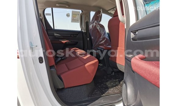 Buy Import Toyota Hilux White Car in Import - Dubai in Central Kenya Buy Import Toyota Hilux White Car in Import - Dubai in Central Kenya