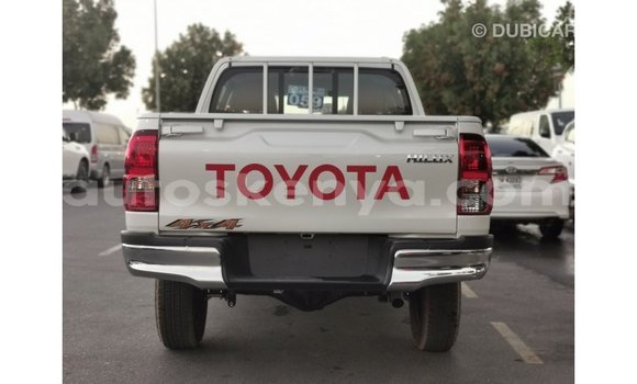 Buy Import Toyota Hilux White Car in Import - Dubai in Central Kenya Buy Import Toyota Hilux White Car in Import - Dubai in Central Kenya