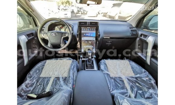 Imported Toyota Prado Black Makiinaa iti Import - Dubai keessatti Central Kenya keessatti Imported Toyota Prado Black Makiinaa iti Import - Dubai keessatti Central Kenya keessatti