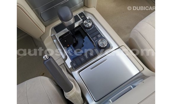 Nunua Imported Toyota Land Cruiser Nyingine Gari ndani ya Import - Dubai nchini Kati Kenya Nunua Imported Toyota Land Cruiser Nyingine Gari ndani ya Import - Dubai nchini Kati Kenya