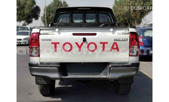 Buy Import Toyota Hilux White Car in Import - Dubai in Central Kenya Buy Import Toyota Hilux White Car in Import - Dubai in Central Kenya