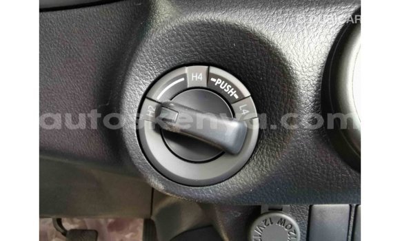 Buy Import Toyota Hilux White Car in Import - Dubai in Central Kenya Buy Import Toyota Hilux White Car in Import - Dubai in Central Kenya
