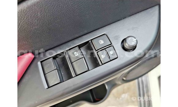 Buy Import Toyota Hilux White Car in Import - Dubai in Central Kenya Buy Import Toyota Hilux White Car in Import - Dubai in Central Kenya