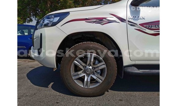 Buy Import Toyota Hilux White Car in Import - Dubai in Central Kenya Buy Import Toyota Hilux White Car in Import - Dubai in Central Kenya