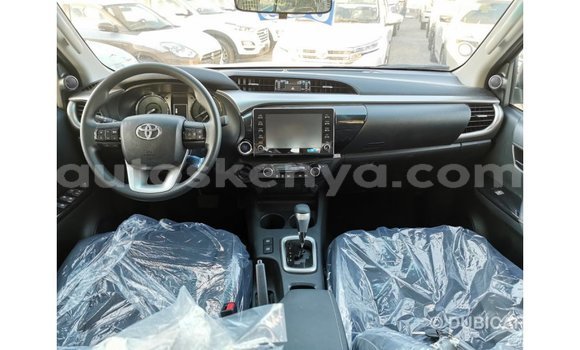 Buy Import Toyota Hilux Green Car in Import - Dubai in Central Kenya Buy Import Toyota Hilux Green Car in Import - Dubai in Central Kenya