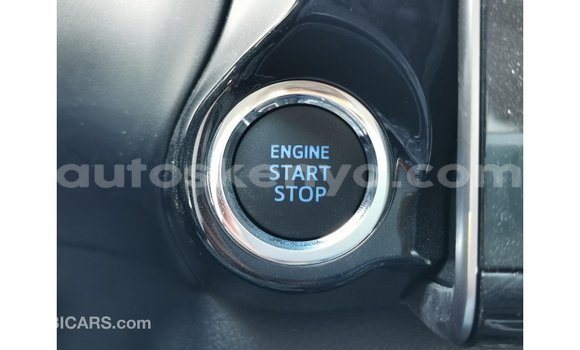 Buy Import Toyota Hilux Green Car in Import - Dubai in Central Kenya Buy Import Toyota Hilux Green Car in Import - Dubai in Central Kenya