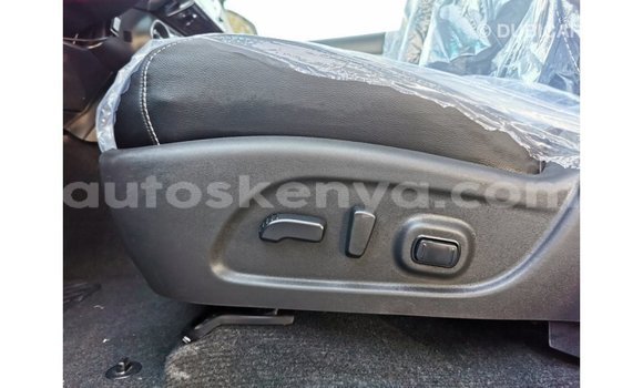 Buy Import Toyota Hilux Green Car in Import - Dubai in Central Kenya Buy Import Toyota Hilux Green Car in Import - Dubai in Central Kenya