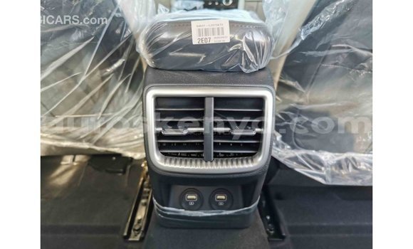 Imported Kia Optima White Makiinaa iti Import - Dubai keessatti Central Kenya keessatti Imported Kia Optima White Makiinaa iti Import - Dubai keessatti Central Kenya keessatti