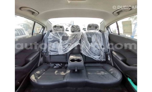 Buy Import Kia Cerato White Car in Import - Dubai in Central Kenya Buy Import Kia Cerato White Car in Import - Dubai in Central Kenya
