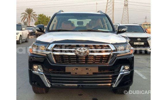 Nunua Imported Toyota Land Cruiser Nyeusi Gari ndani ya Import - Dubai nchini Kati Kenya Nunua Imported Toyota Land Cruiser Nyeusi Gari ndani ya Import - Dubai nchini Kati Kenya