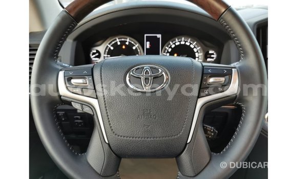 Buy Import Toyota Land Cruiser Red Car in Import - Dubai in Central Kenya Buy Import Toyota Land Cruiser Red Car in Import - Dubai in Central Kenya