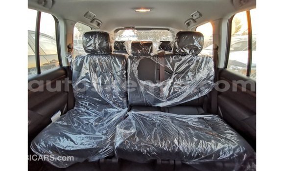 Buy Import Toyota Land Cruiser Red Car in Import - Dubai in Central Kenya Buy Import Toyota Land Cruiser Red Car in Import - Dubai in Central Kenya