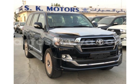 Imported Toyota Land Cruiser Black Makiinaa iti Import - Dubai keessatti Central Kenya keessatti Imported Toyota Land Cruiser Black Makiinaa iti Import - Dubai keessatti Central Kenya keessatti