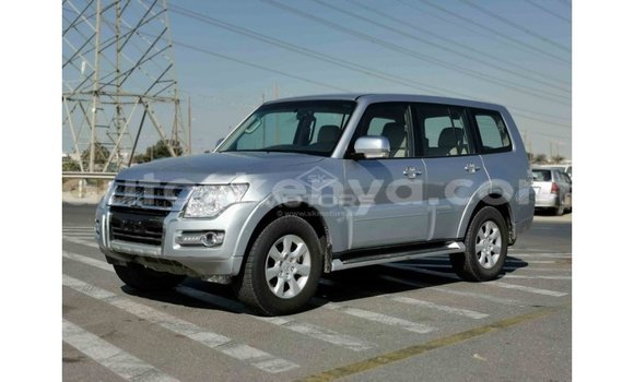 Nunua Imported Mitsubishi Pajero Nyingine Gari ndani ya Import - Dubai nchini Kati Kenya Nunua Imported Mitsubishi Pajero Nyingine Gari ndani ya Import - Dubai nchini Kati Kenya