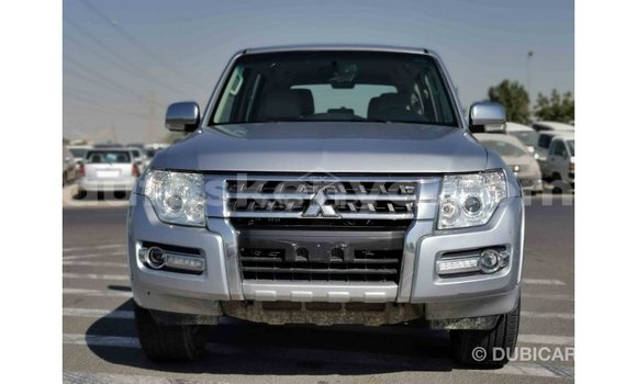 Nunua Imported Mitsubishi Pajero Nyingine Gari ndani ya Import - Dubai nchini Kati Kenya Nunua Imported Mitsubishi Pajero Nyingine Gari ndani ya Import - Dubai nchini Kati Kenya