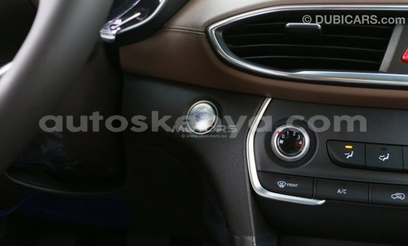 Nunua Imported Hyundai Santa Fe Brown Gari ndani ya Import - Dubai nchini Kati Kenya Nunua Imported Hyundai Santa Fe Brown Gari ndani ya Import - Dubai nchini Kati Kenya