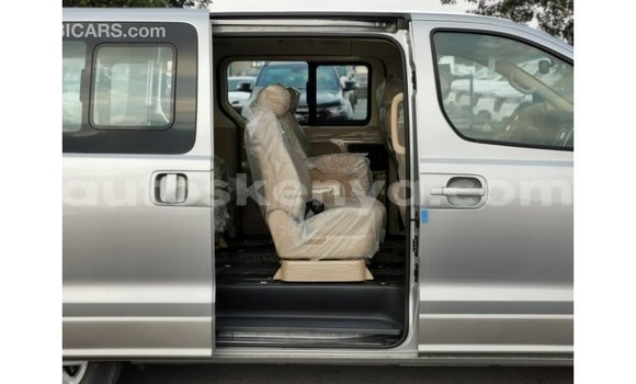 Buy Import Hyundai Chorus Other Truck in Import - Dubai in Central Kenya Buy Import Hyundai Chorus Other Truck in Import - Dubai in Central Kenya