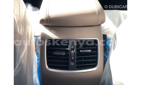 Nunua Imported Hyundai Tucson Nyeupe Gari ndani ya Import - Dubai nchini Kati Kenya Nunua Imported Hyundai Tucson Nyeupe Gari ndani ya Import - Dubai nchini Kati Kenya