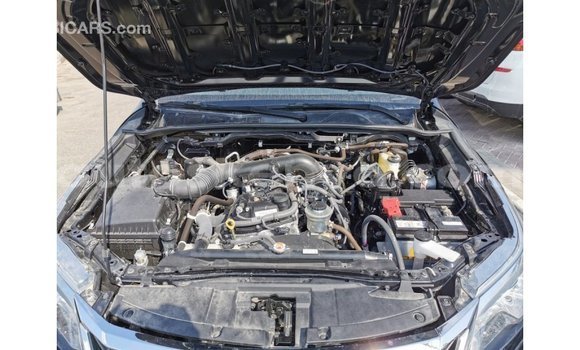 Nunua Imported Toyota Fortuner Nyeusi Gari ndani ya Import - Dubai nchini Kati Kenya Nunua Imported Toyota Fortuner Nyeusi Gari ndani ya Import - Dubai nchini Kati Kenya