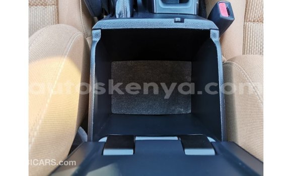Nunua Imported Toyota Fortuner Nyeupe Gari ndani ya Import - Dubai nchini Kati Kenya Nunua Imported Toyota Fortuner Nyeupe Gari ndani ya Import - Dubai nchini Kati Kenya