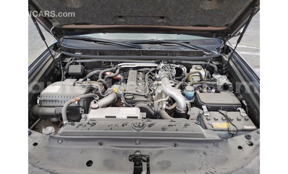 Buy Import Toyota Prado Brown Car in Import - Dubai in Central Kenya Buy Import Toyota Prado Brown Car in Import - Dubai in Central Kenya