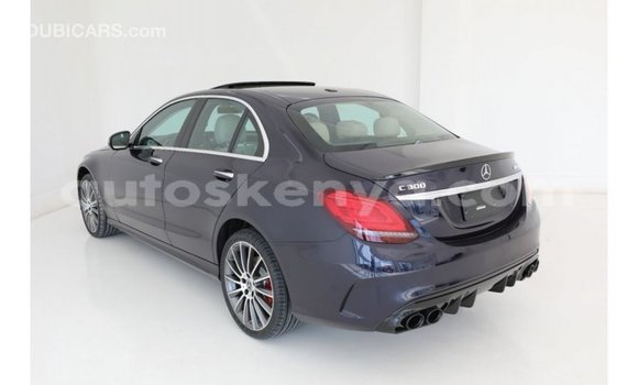 Nunua Imported Mercedes‒Benz 1117 Bluu Lori ndani ya Import - Dubai nchini Kati Kenya Nunua Imported Mercedes‒Benz 1117 Bluu Lori ndani ya Import - Dubai nchini Kati Kenya