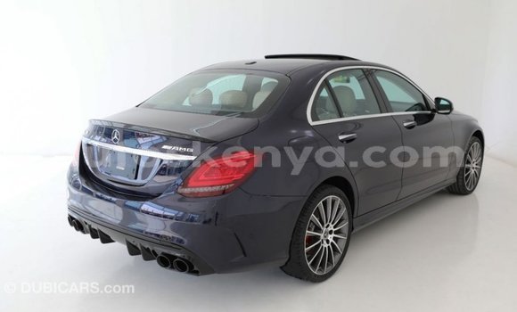 Nunua Imported Mercedes‒Benz 1117 Bluu Lori ndani ya Import - Dubai nchini Kati Kenya Nunua Imported Mercedes‒Benz 1117 Bluu Lori ndani ya Import - Dubai nchini Kati Kenya