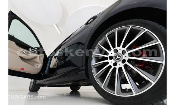 Nunua Imported Mercedes‒Benz 1117 Bluu Lori ndani ya Import - Dubai nchini Kati Kenya Nunua Imported Mercedes‒Benz 1117 Bluu Lori ndani ya Import - Dubai nchini Kati Kenya