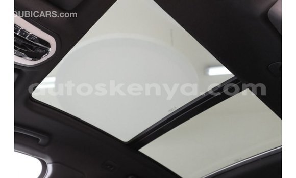 Imported Porsche Macan Black Makiinaa iti Import - Dubai keessatti Central Kenya keessatti Imported Porsche Macan Black Makiinaa iti Import - Dubai keessatti Central Kenya keessatti