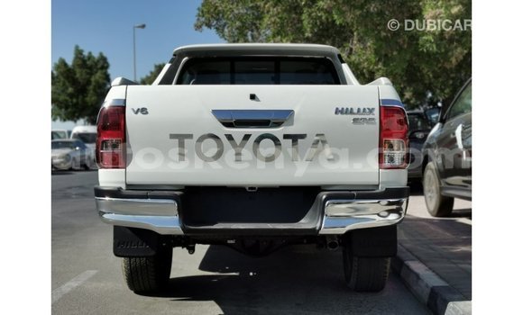 Buy Import Toyota Hilux White Car in Import - Dubai in Central Kenya Buy Import Toyota Hilux White Car in Import - Dubai in Central Kenya