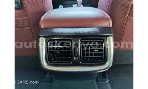 Buy Import Toyota Hilux White Car in Import - Dubai in Central Kenya Buy Import Toyota Hilux White Car in Import - Dubai in Central Kenya