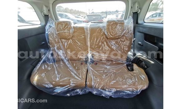 Buy Import Toyota Fortuner Black Car in Import - Dubai in Central Kenya Buy Import Toyota Fortuner Black Car in Import - Dubai in Central Kenya