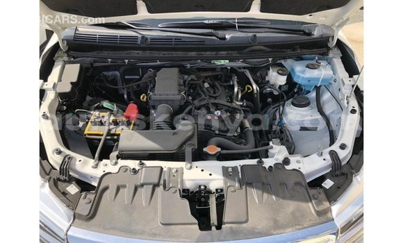 Nunua Imported Toyota Rush Nyeupe Gari ndani ya Import - Dubai nchini Kati Kenya Nunua Imported Toyota Rush Nyeupe Gari ndani ya Import - Dubai nchini Kati Kenya