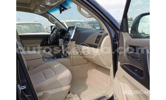 Buy Import Toyota Land Cruiser Other Car in Import - Dubai in Central Kenya Buy Import Toyota Land Cruiser Other Car in Import - Dubai in Central Kenya