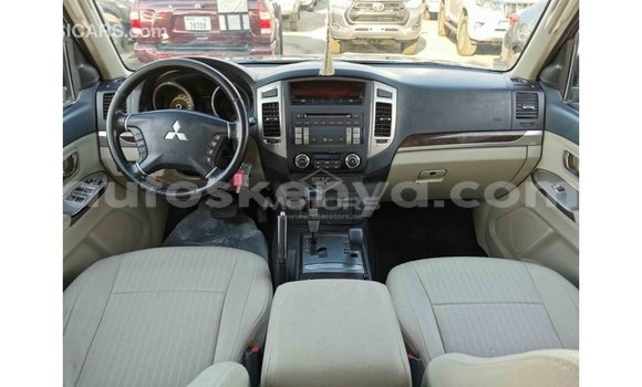 Nunua Imported Mitsubishi Pajero Nyingine Gari ndani ya Import - Dubai nchini Kati Kenya Nunua Imported Mitsubishi Pajero Nyingine Gari ndani ya Import - Dubai nchini Kati Kenya