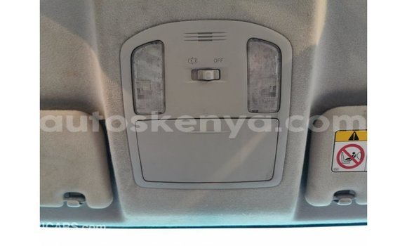 Imported Toyota Hilux White Makiinaa iti Import - Dubai keessatti Central Kenya keessatti Imported Toyota Hilux White Makiinaa iti Import - Dubai keessatti Central Kenya keessatti