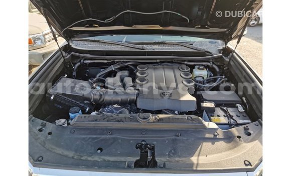 Nunua Imported Toyota Prado Nyeusi Gari ndani ya Import - Dubai nchini Kati Kenya Nunua Imported Toyota Prado Nyeusi Gari ndani ya Import - Dubai nchini Kati Kenya