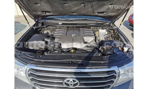 Nunua Imported Toyota Land Cruiser Nyingine Gari ndani ya Import - Dubai nchini Kati Kenya Nunua Imported Toyota Land Cruiser Nyingine Gari ndani ya Import - Dubai nchini Kati Kenya