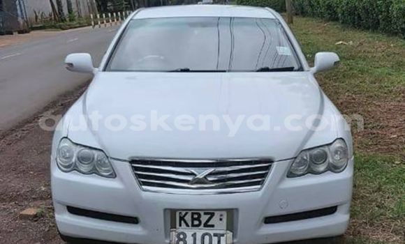 Buy Used Toyota Mark X White Car in Nairobi in Nairobi