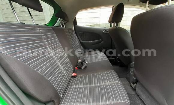 Oofamaa Mazda Demio Green Makiinaa iti Nairobi keessatti Nairobi keessatti Oofamaa Mazda Demio Green Makiinaa iti Nairobi keessatti Nairobi keessatti