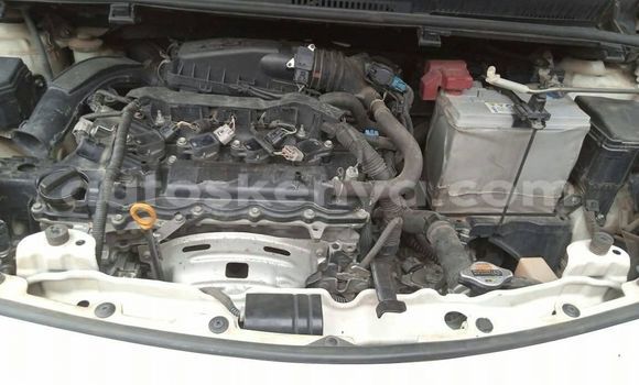 Buy Used Toyota Ractis White Car in Nairobi in Nairobi Buy Used Toyota Ractis White Car in Nairobi in Nairobi