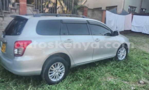 Nunua Ilio tumika Toyota Fielder Fedha Gari ndani ya Nairobi nchini Nairobi