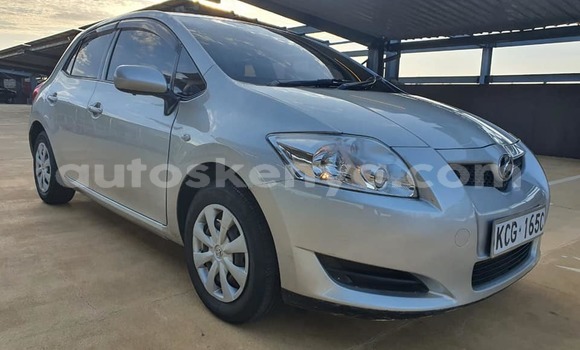 Nunua Ilio tumika Toyota Auris Fedha Gari ndani ya Mto Athi nchini Nairobi