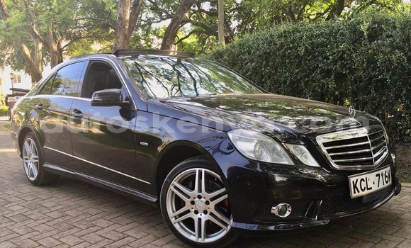 Buy Used Mercedes‒Benz E–Class Black Car in Athi River in Nairobi Buy Used Mercedes‒Benz E–Class Black Car in Athi River in Nairobi