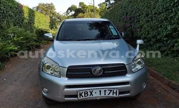 Nunua Ilio tumika Toyota RAV4 Fedha Gari ndani ya Mto Athi nchini Nairobi Nunua Ilio tumika Toyota RAV4 Fedha Gari ndani ya Mto Athi nchini Nairobi