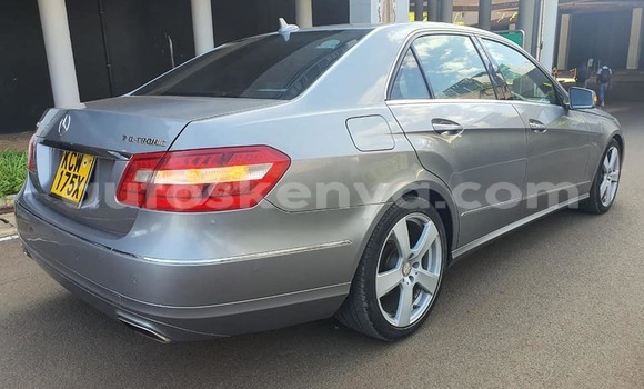 Buy Used Mercedes‒Benz E–Class Silver Car in Athi River in Nairobi Buy Used Mercedes‒Benz E–Class Silver Car in Athi River in Nairobi