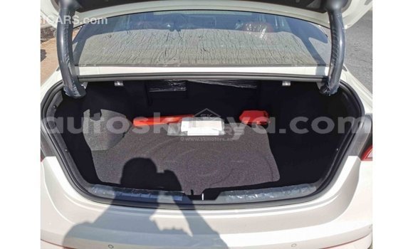 Buy Import Kia K5 White Car in Import - Dubai in Central Kenya Buy Import Kia K5 White Car in Import - Dubai in Central Kenya