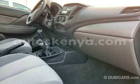 Buy Import Mitsubishi L200 White Car in Import - Dubai in Central Kenya Buy Import Mitsubishi L200 White Car in Import - Dubai in Central Kenya