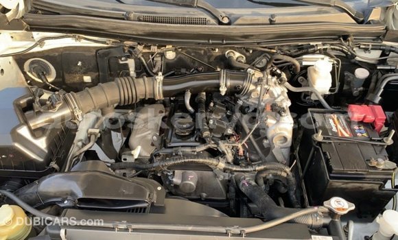 Buy Import Mitsubishi L200 White Car in Import - Dubai in Central Kenya Buy Import Mitsubishi L200 White Car in Import - Dubai in Central Kenya